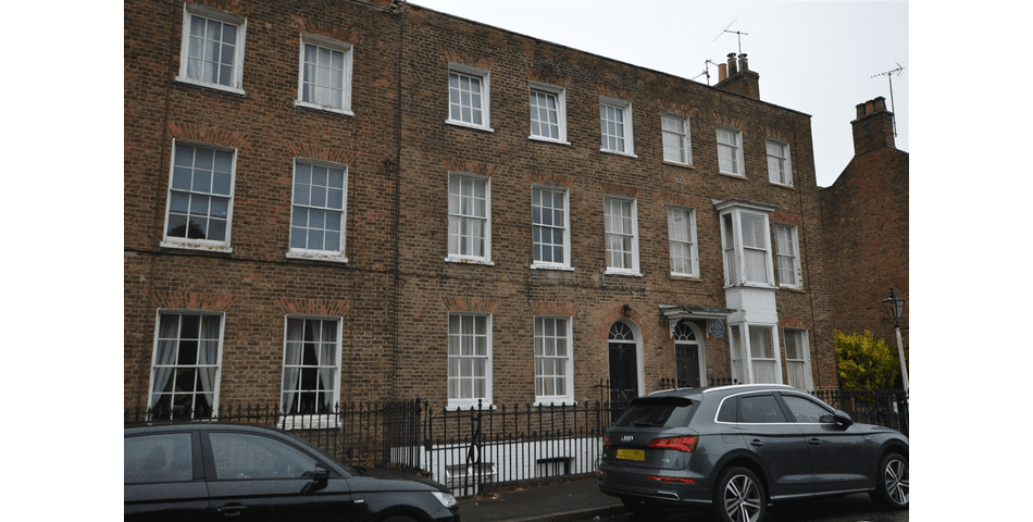 Property Image 0