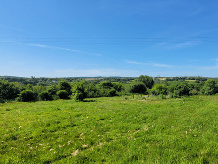 1.05 Acres of Land with Outbuilding