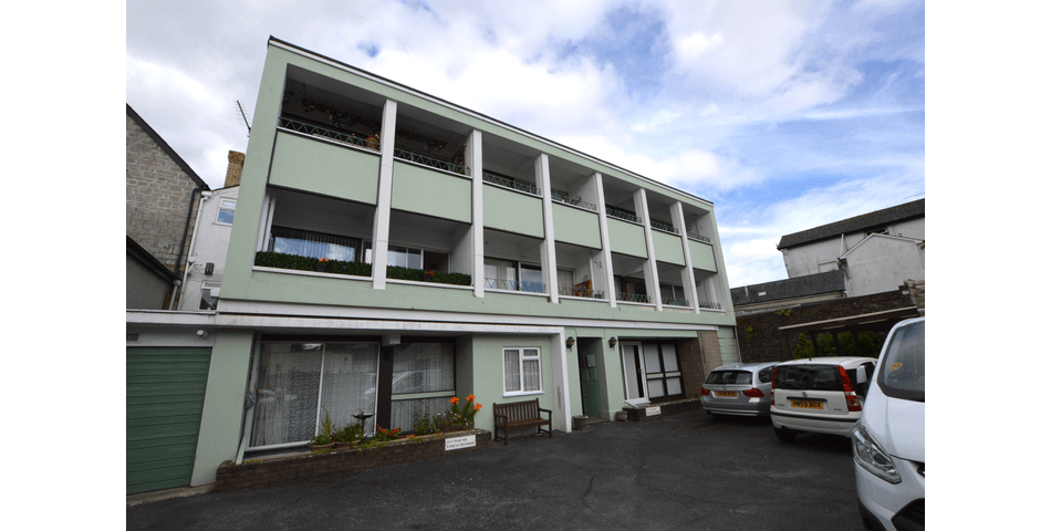 Property Image 0