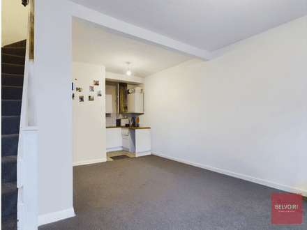 86 North Hill Road