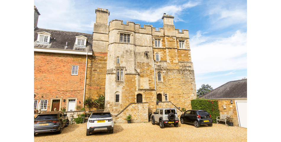 Property Image 0