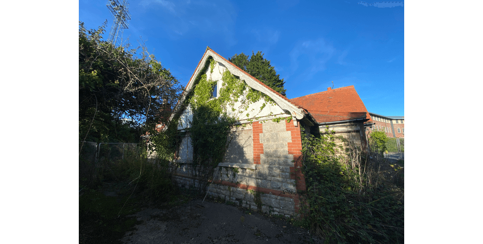 Property Image 4