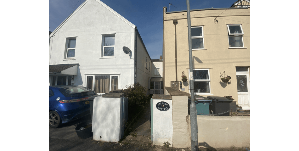 Property Image 0