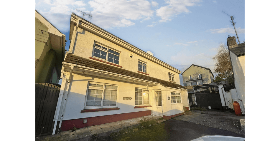 Property Image 0