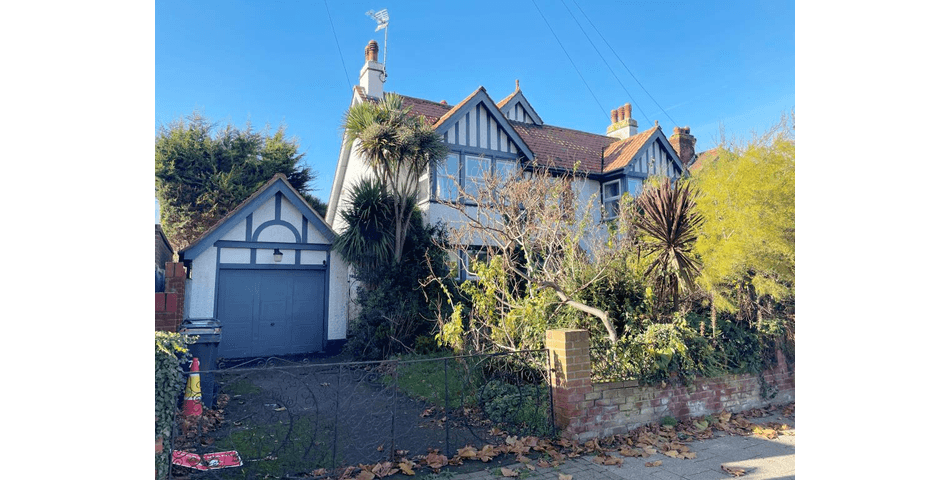 Property Image 0
