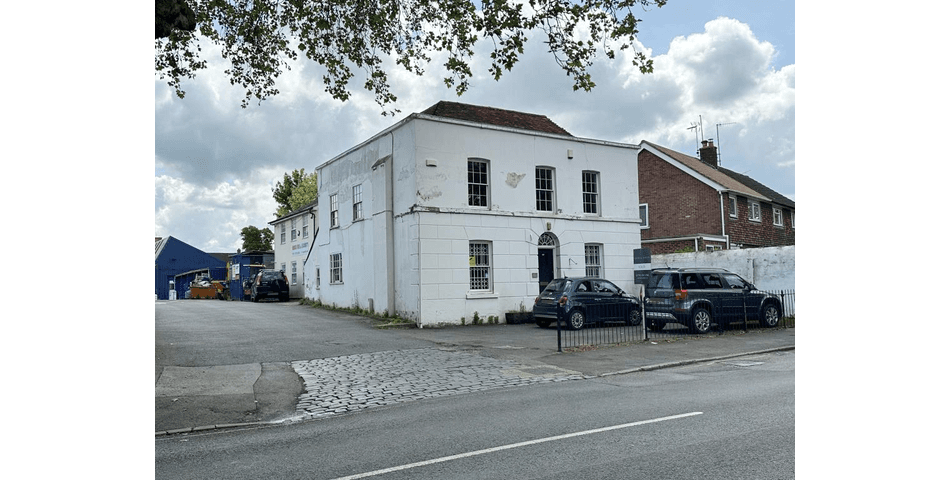 Property Image 0