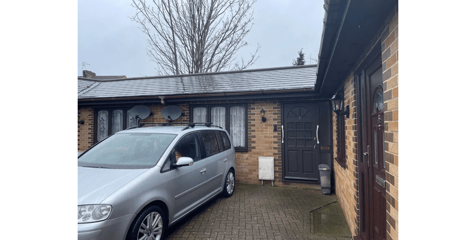 Property Image 0