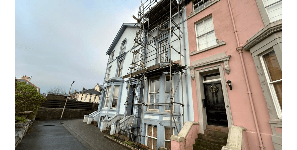 Property Image 0