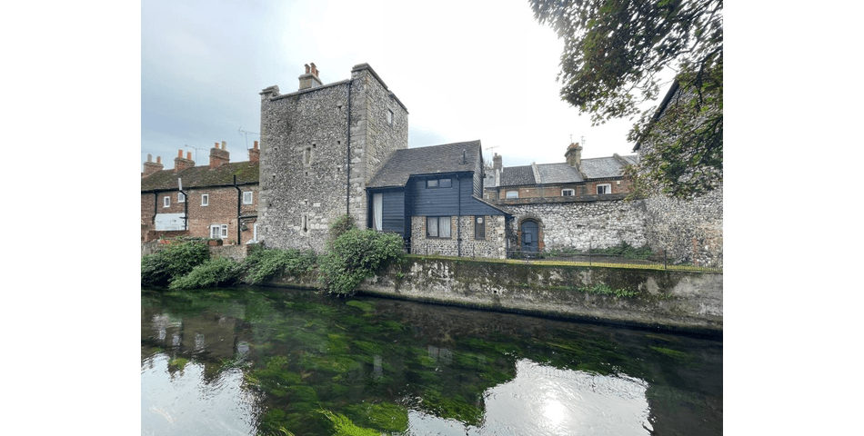 Property Image 0