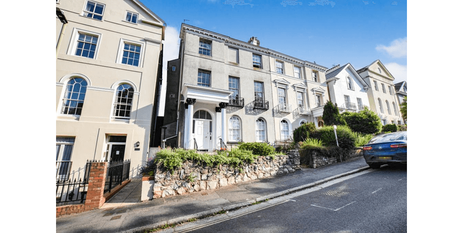 Property Image 0