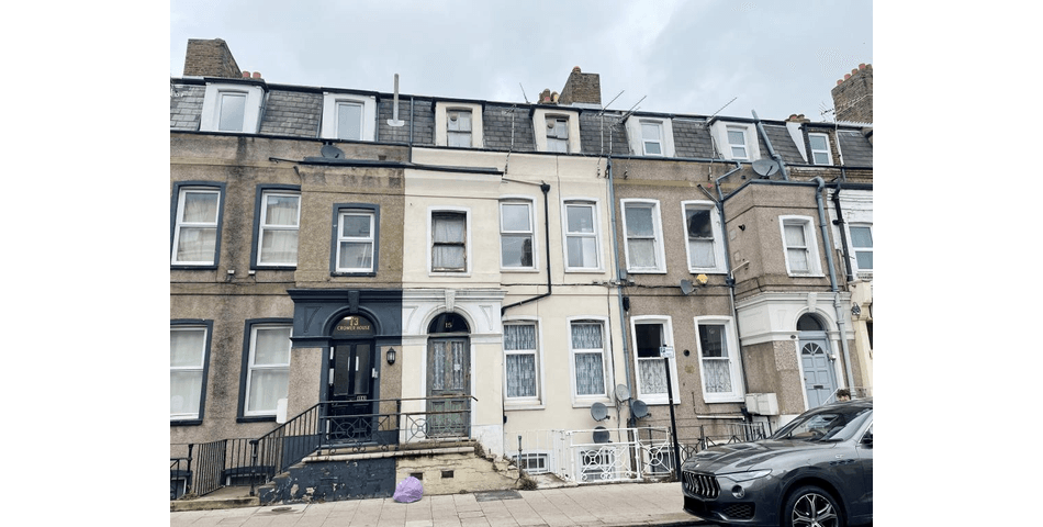 Property Image 0