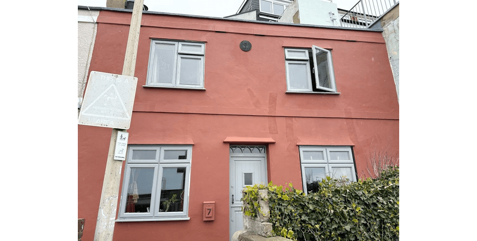 Property Image 0