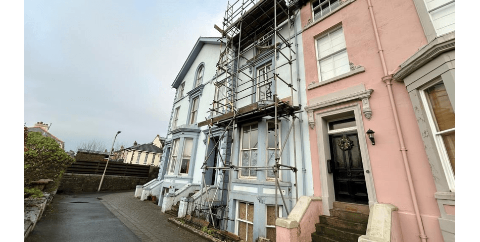 Property Image 0