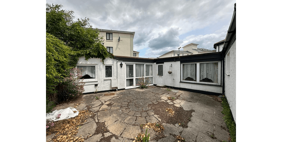 Property Image 0