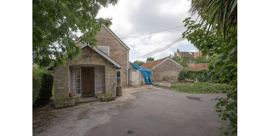 Property Image 0