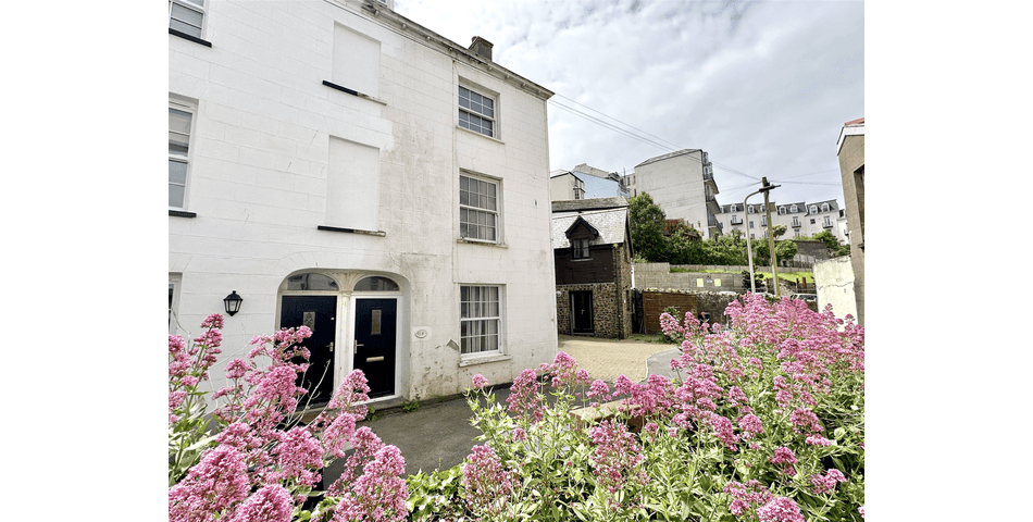 Property Image 0