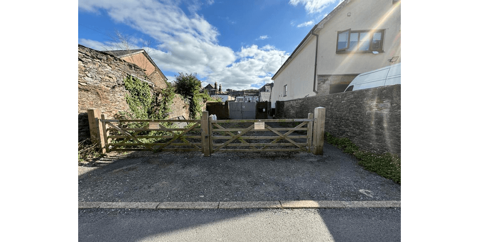 Property Image 0