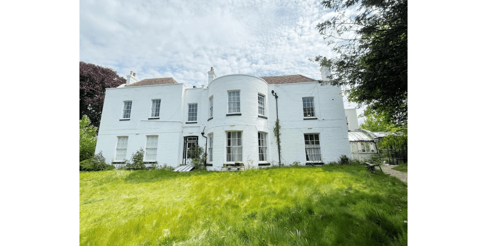 Property Image 0