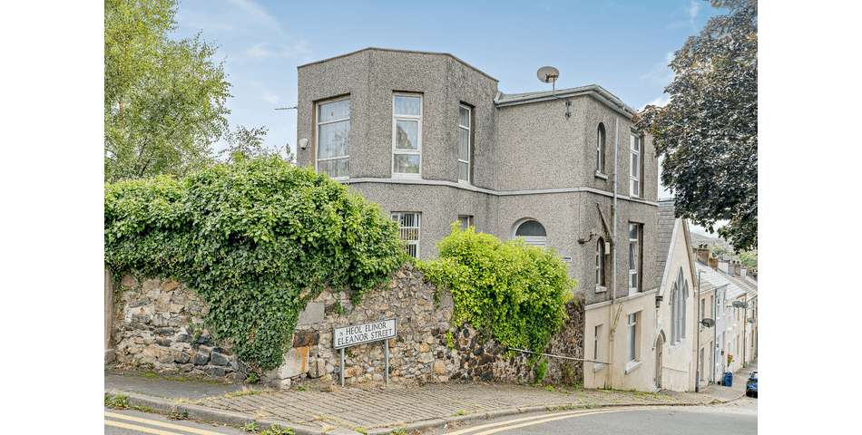 Property Image 0