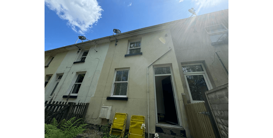 Property Image 0