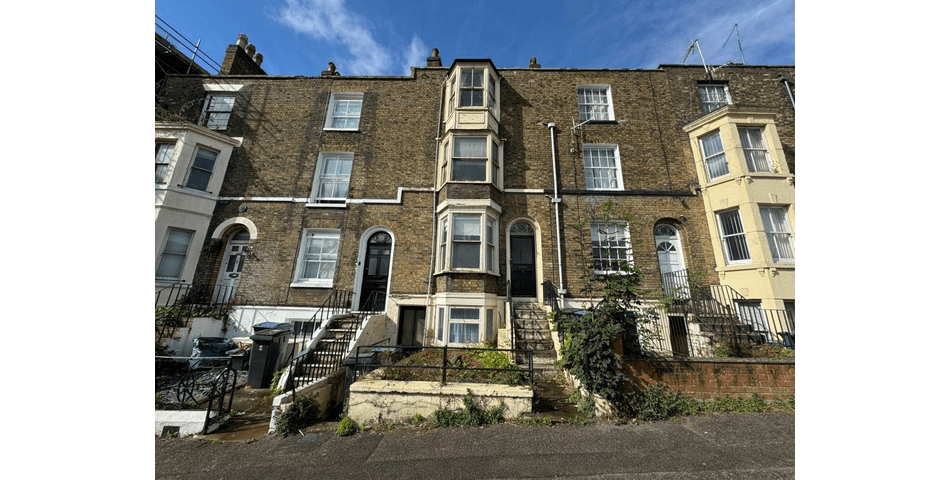 Property Image 0