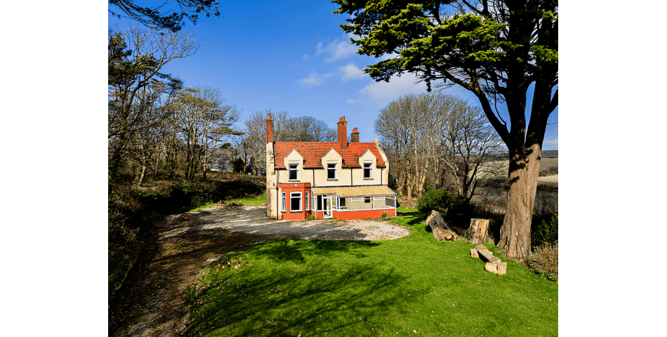 Property Image 0