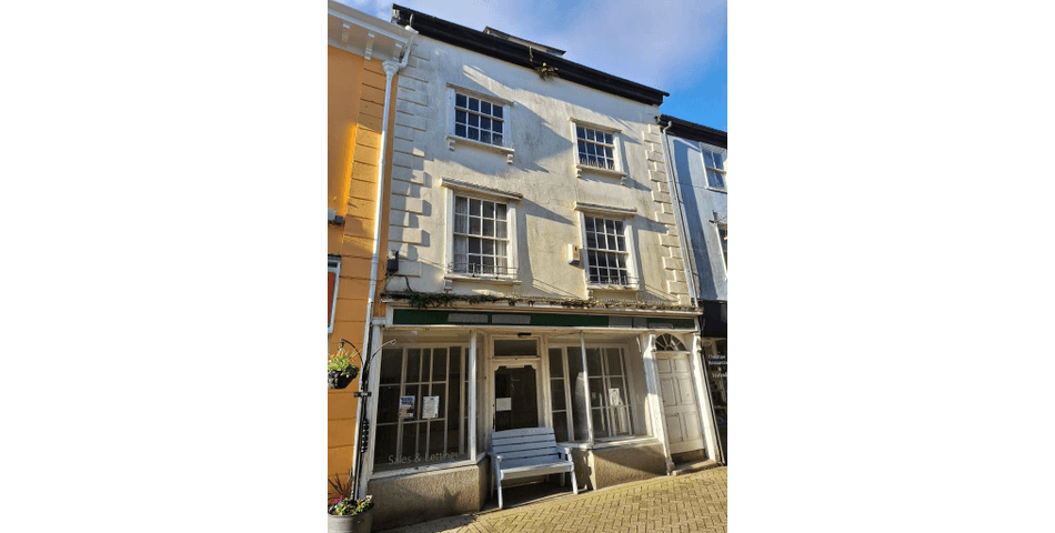 Property Image 0