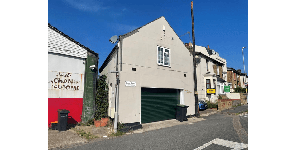 Property Image 0