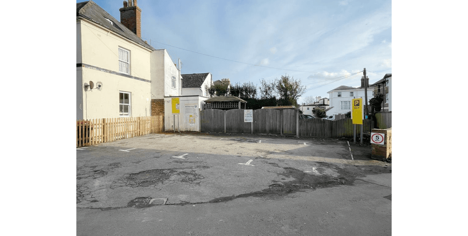 Property Image 0