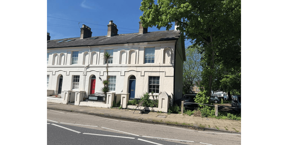 Property Image 0