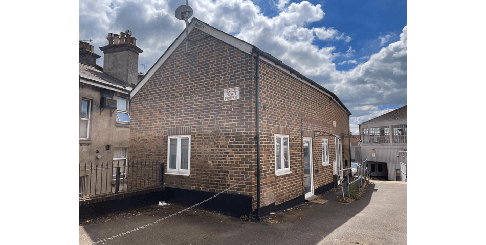 Property Image 0